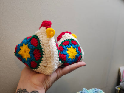 Granny square chickens